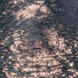 啊轻点灬大ji巴太粗太长的g片剧情介绍
